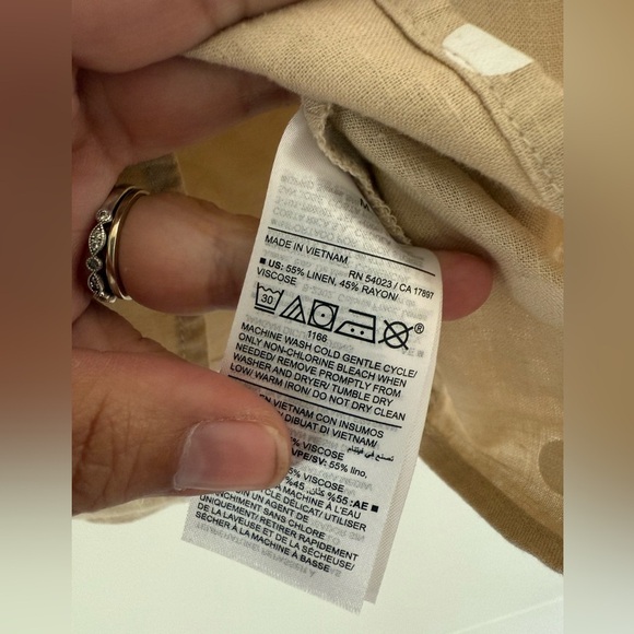 BNWT Old Navy Linen Blend Polka Dot Tank Top, size medium. - Picture 8 of 8